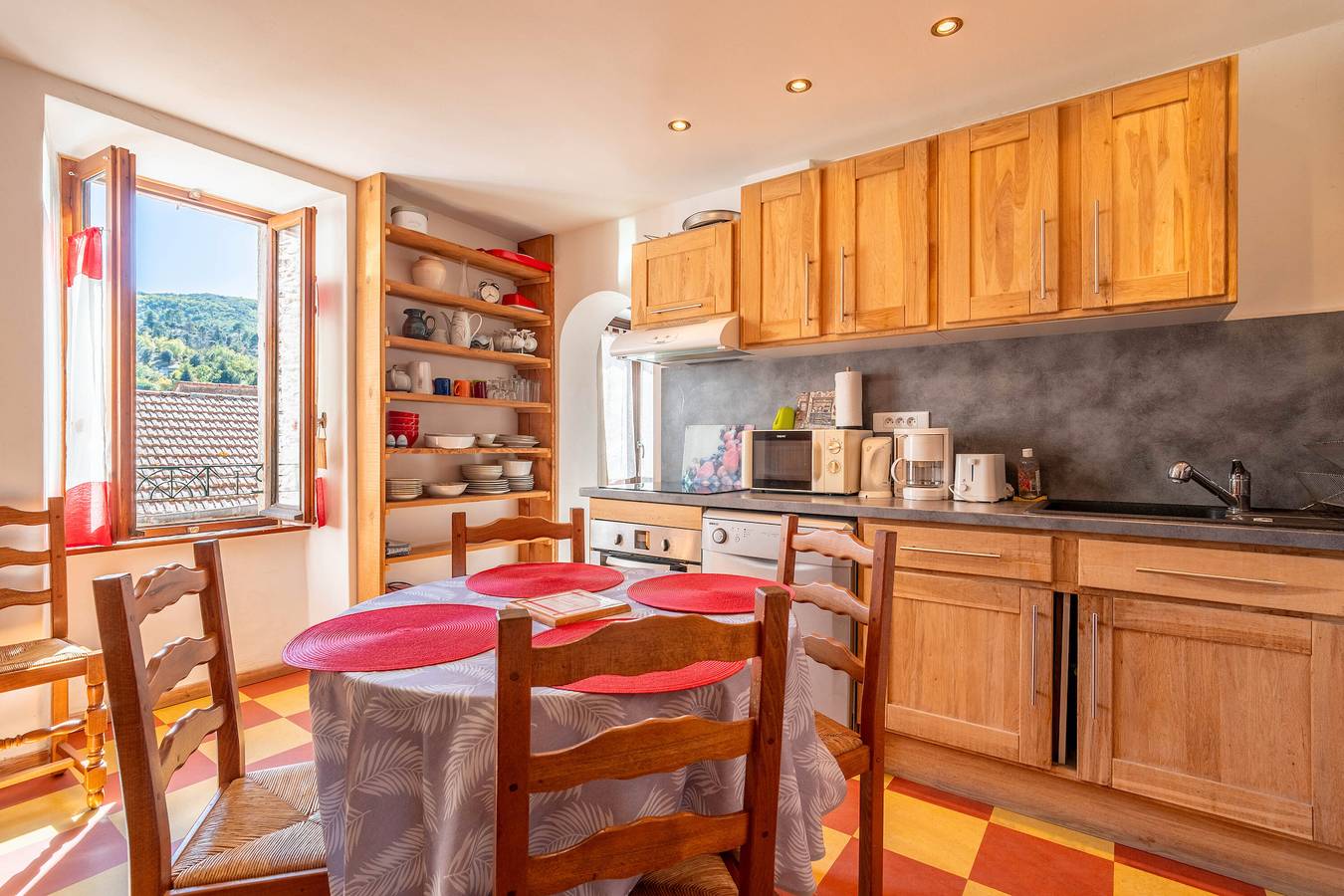 Haus im mittelalterlichen Dorf mit Wlan in Olargues, Béziers und Umgebung
