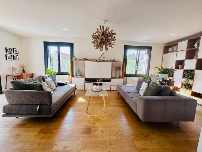 Location de vacances pour 6 personnes, avec jardin à Meythet - 2