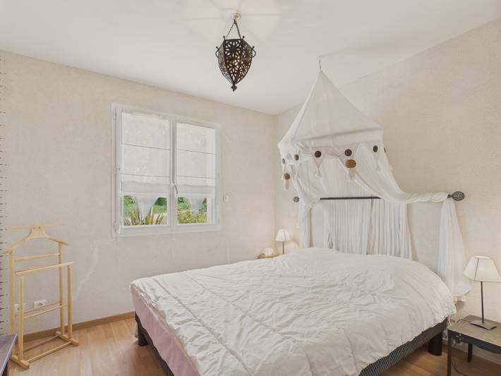 Maison familiale et colorée avec jardin pour 6 in Longeville-sur-Mer, Vendée