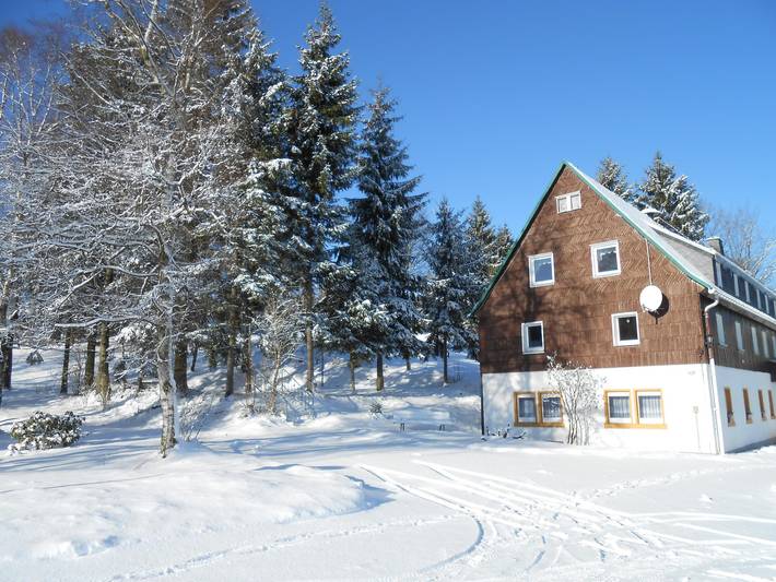 Ferienwohnung für 3 Personen, mit Terrasse und Garten sowie Sauna in Altenberg - 3