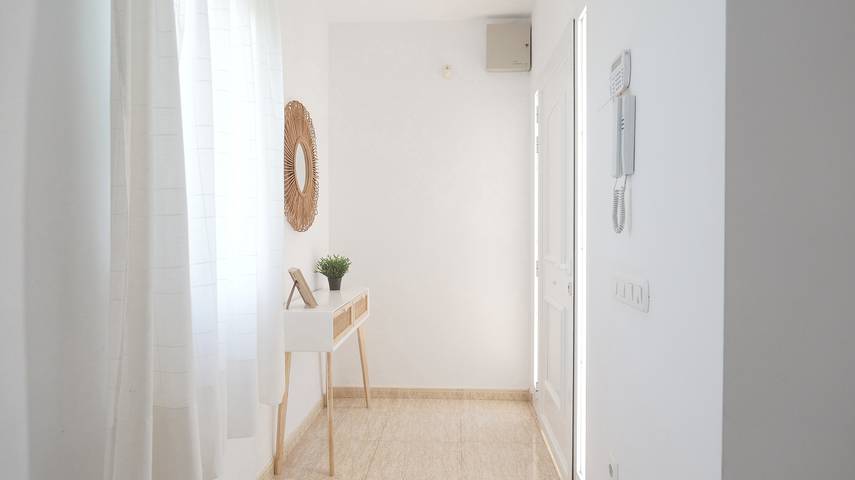 Casa Mar con piscina privada, A/A y Wi-Fi delante del mar. in Zona Triador, Vinaròs