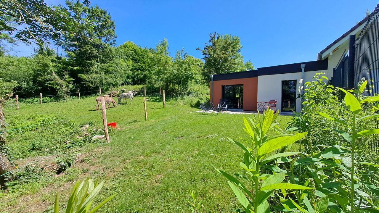 Logement neuf à 2 pas du lac in La Bridoire, Région de Chambéry