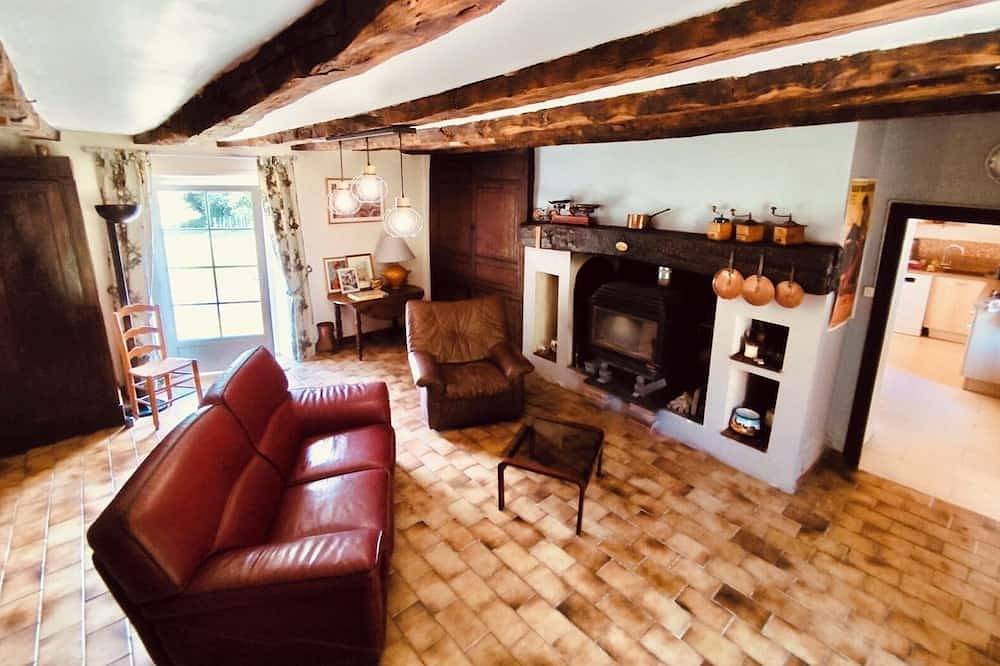 Maison périgourdine  (160m2) 3 chambres in Milhac-d'Auberoche, Périgord Blanc