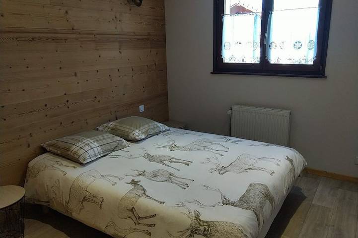 Gîte pour 12 personnes, avec jardin et balcon à Gerbépal - 3