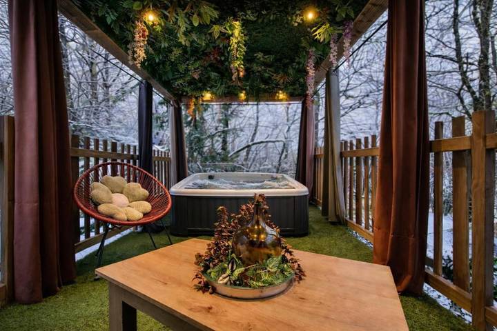 Gîte pour 2 personnes, avec jardin et vue