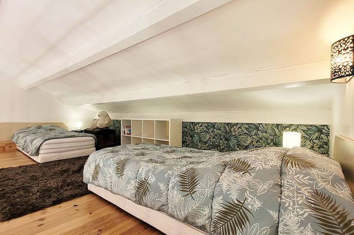 Location de vacances pour 6 personnes, avec terrasse ainsi que piscine et jardin, animaux acceptés à Banon - 3