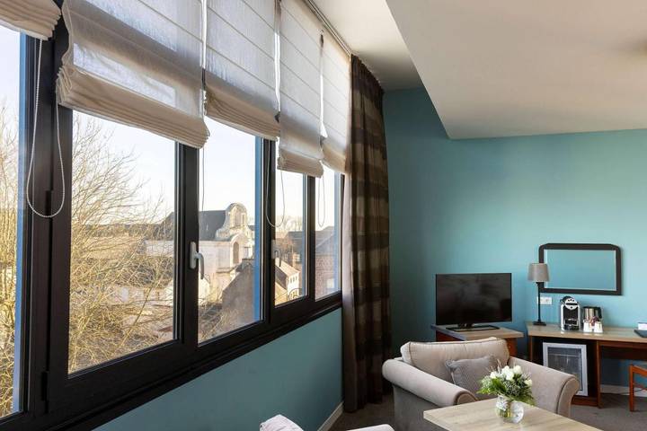 Hôtel pour 2 personnes, avec jardin, animaux acceptés à Montreuil (Pas-de-Calais) - 4