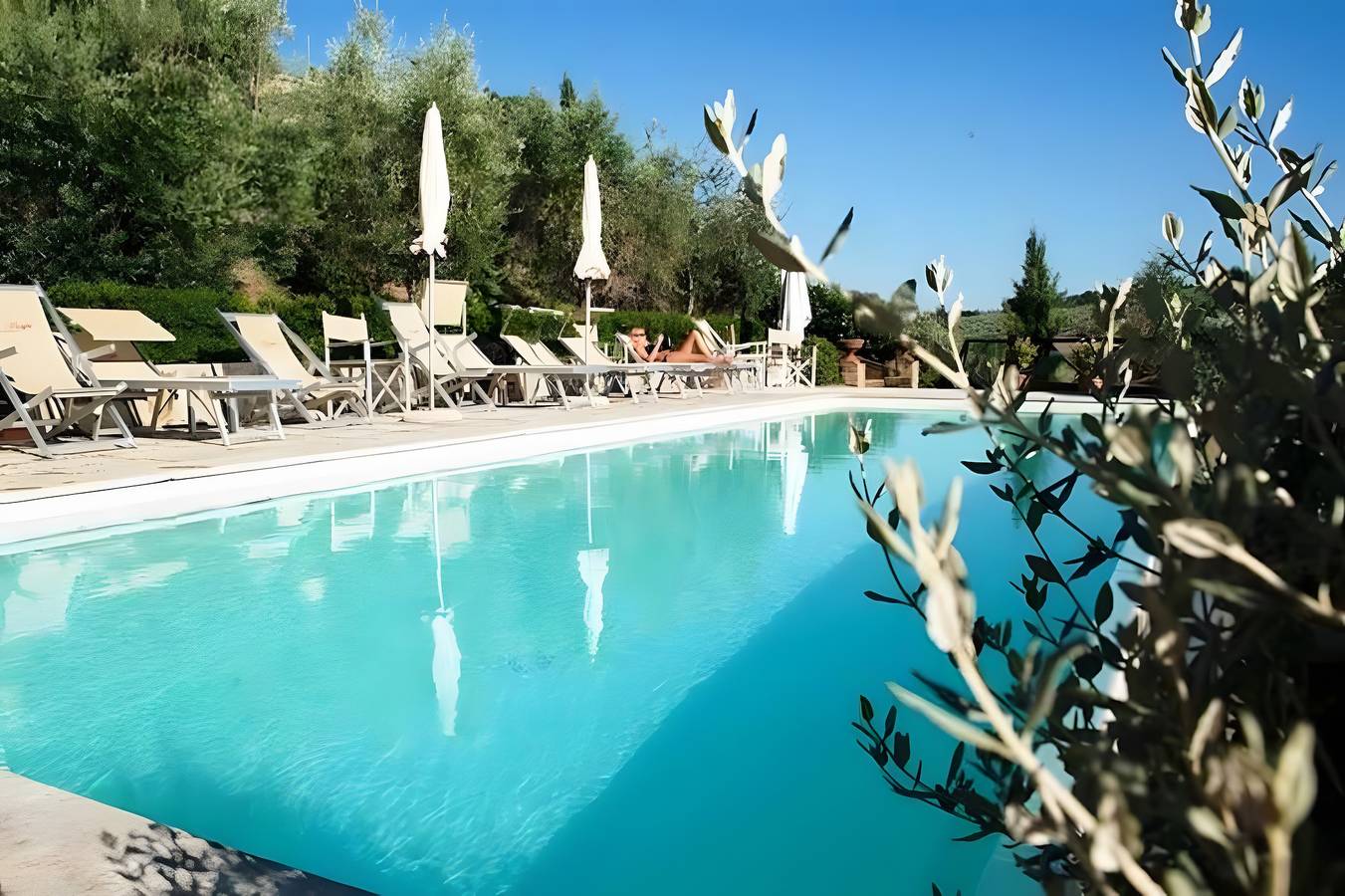 Agriturismo I Borghi – Apartment Zenzero with Pool in San Gimignano in Pancole, San Gimignano