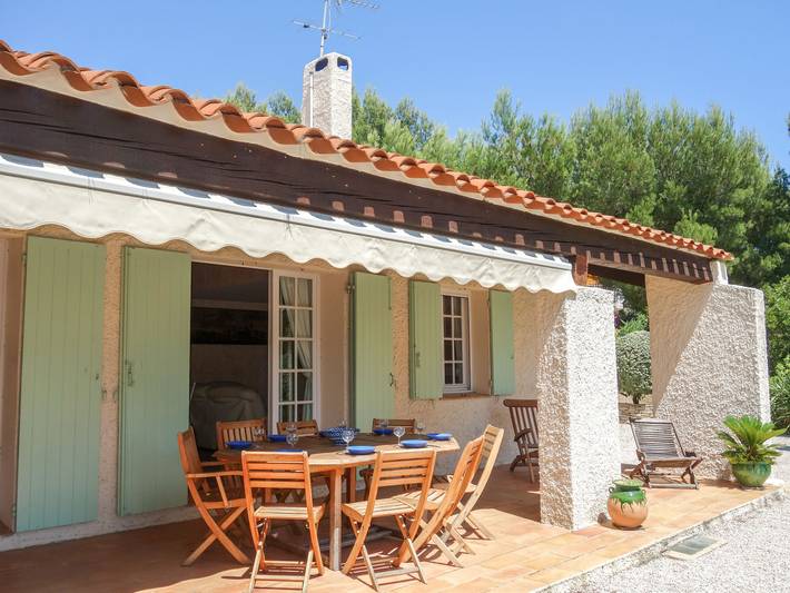 Location de vacances pour 8 personnes, avec jardin et balcon à Saint-Cyr-sur-Mer - 2