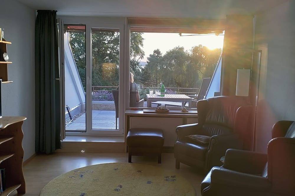 Ganze Wohnung, Apartment in Herrsching mit Terrasse und Ammerseeblick in Herrsching am Ammersee (Stadt), Herrsching
