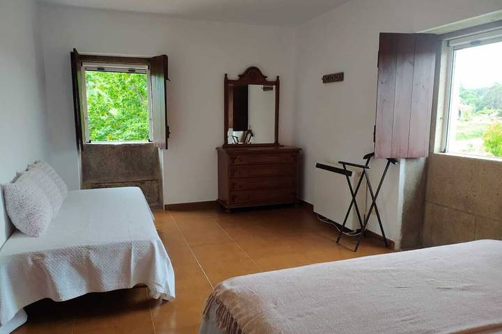 Casa rural (pet-friendly) donde sólo escucharás la naturaleza. in Asados, Rianjo
