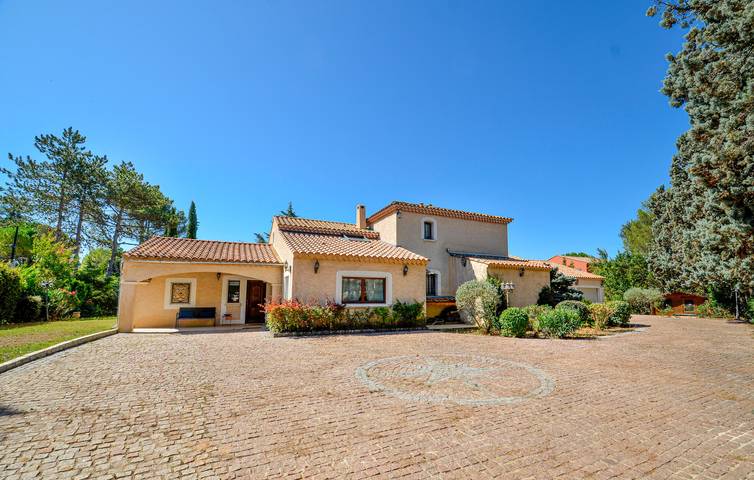 Maison de vacances pour 10 personnes, avec piscine et terrasse - 1