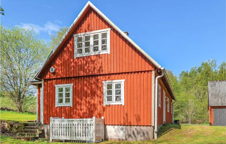 Hus för 8 Personer med trädgård in Halland