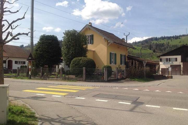 Ferienhaus für 5 Personen, mit Garten, mit Haustier im Kanton Jura