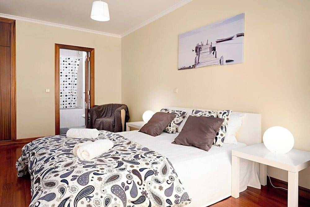 Ganze Wohnung, Oceanview First Line with 2 Pools 3 in Furadouro, Ovar