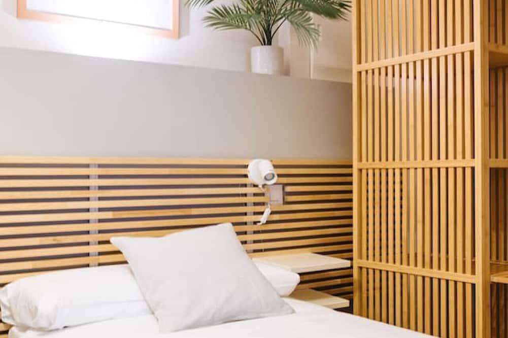 Apartamento entero, Charming Apartment in the Heart of Triana, Seville in Central Seville, Sevilla