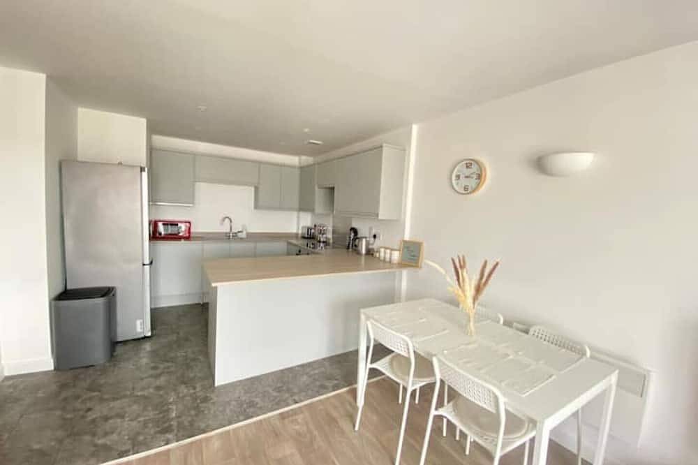 Entire apartment, Modern City Centre Apartment | High Speed Internet in Northampton, Northamptonshire