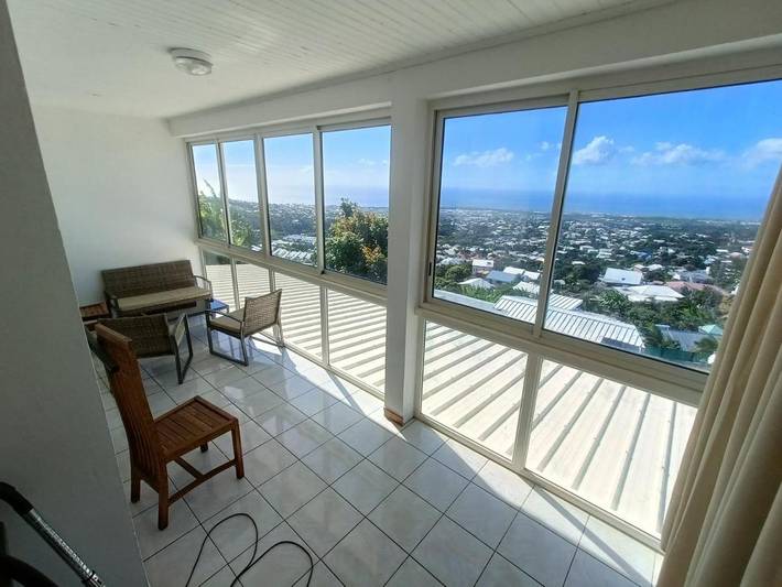 Location de vacances pour 4 personnes, avec terrasse ainsi que vue et jardin dans La Bretagne - 4