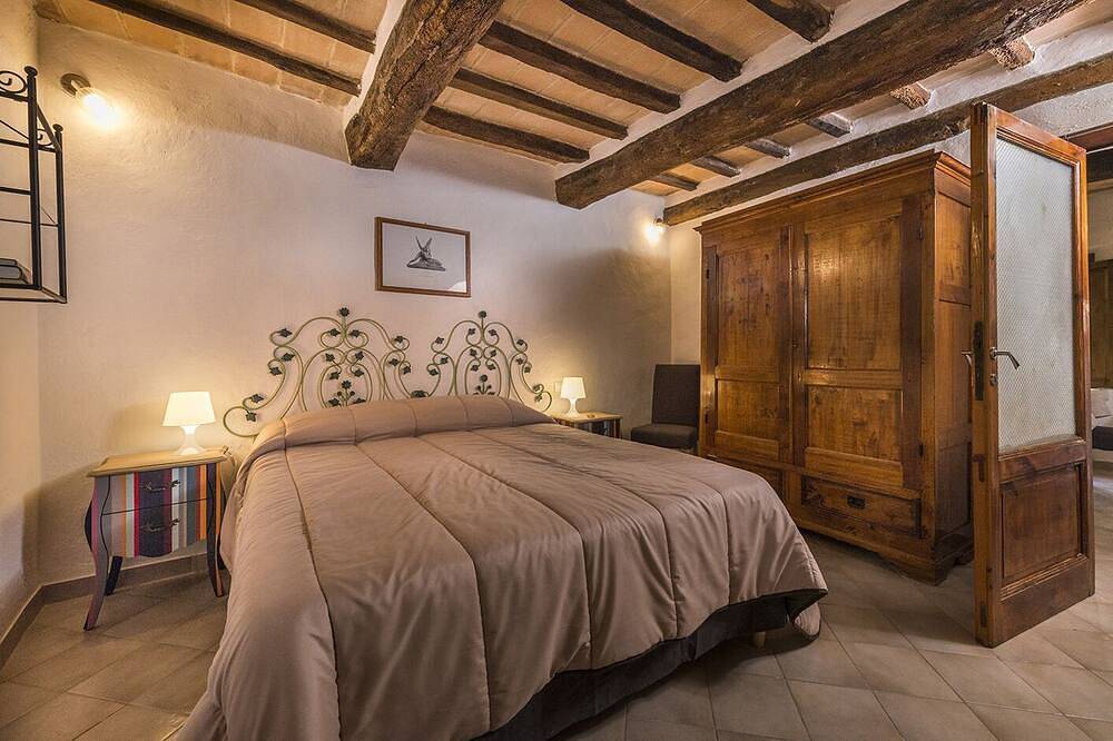 Apartamento en un pueblo medieval. in San Giovanni d'Asso, Montalcino