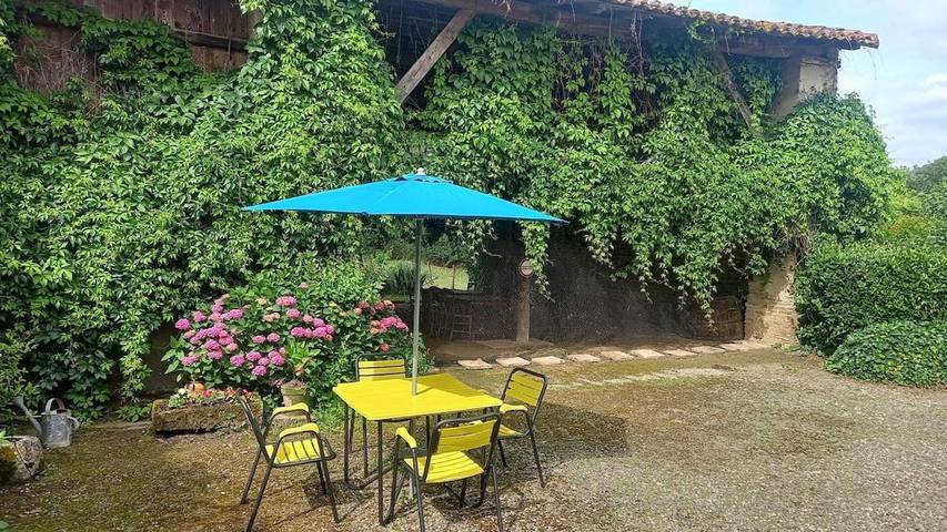 Location de vacances pour 5 personnes, avec jardin et terrasse à Gagnac-sur-Garonne