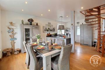 Gîte pour 4 personnes, avec jardin et terrasse dans Plage Saint-Guirec