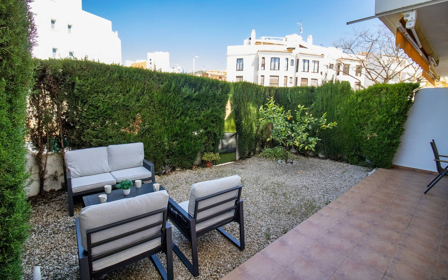 Apartamento entero, Bajo con terraza y piscina Playa Cargador in Alcocéber, Alcalá de Chivert