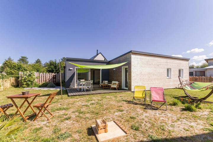 Gîte pour 4 personnes, avec terrasse et jardin