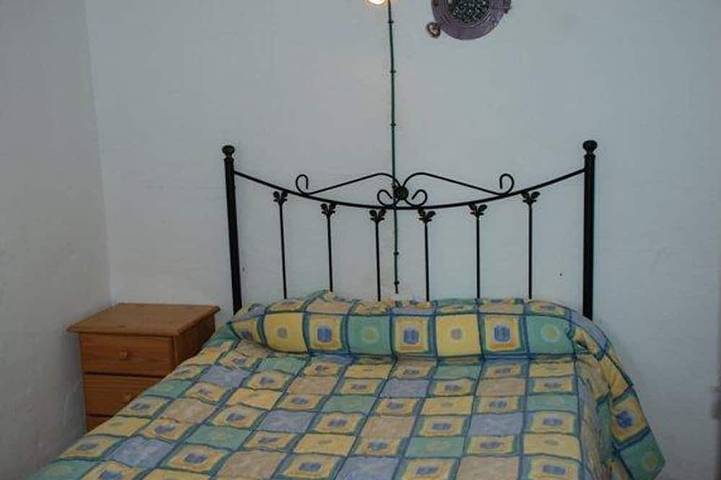 Entire apartment, Bungalow Near Almadrava Beach - 2 Bedrooms, Terrace in Platja de l'Almadrava, Vandellòs i l'Hospitalet de l'Infant