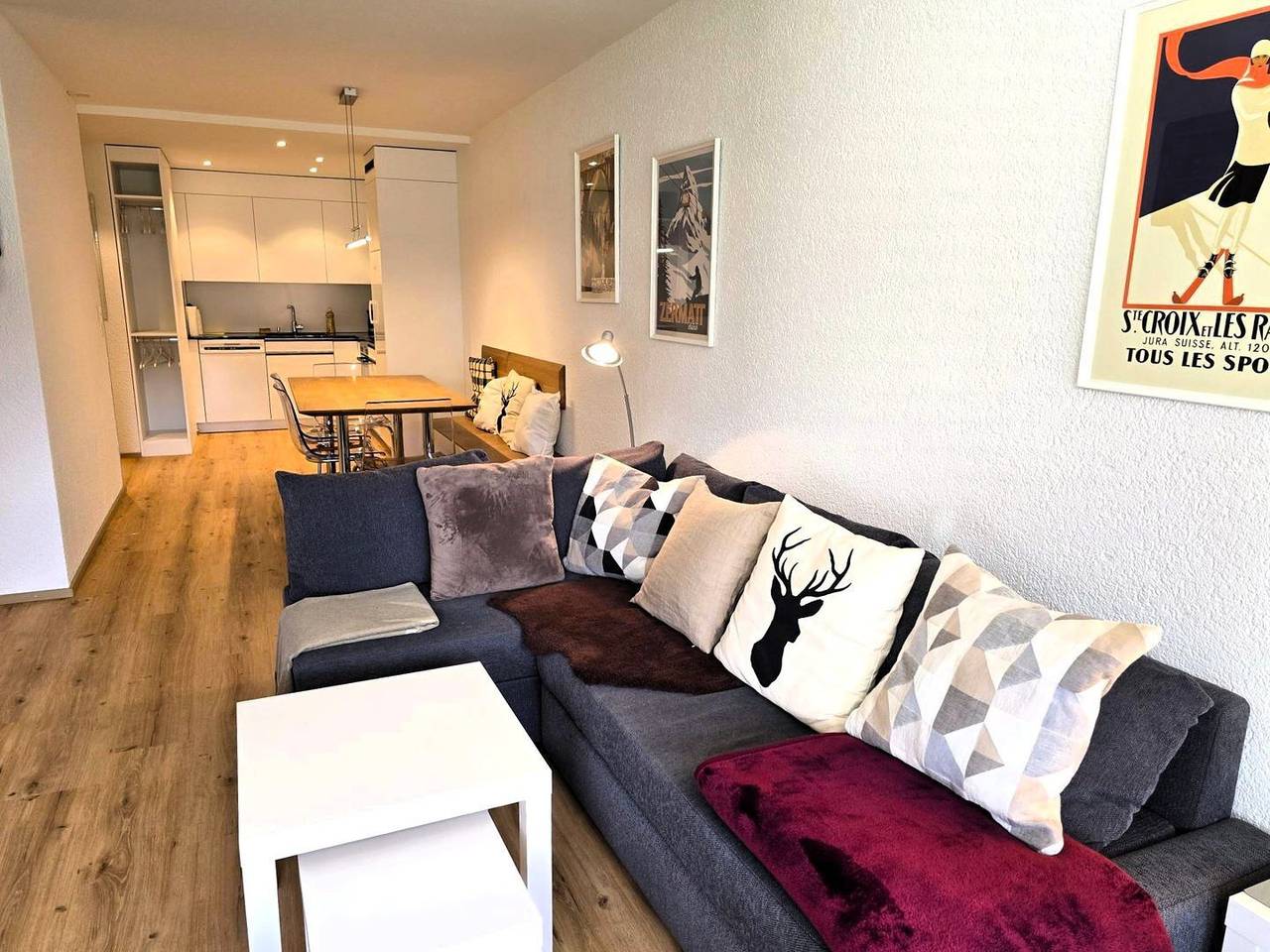 Ganze Wohnung, Ferienwohnung Ronida, Parpan, Triangel Haus C, Ferienregion Lenzerheide in Churwalden, Plessur Alpen