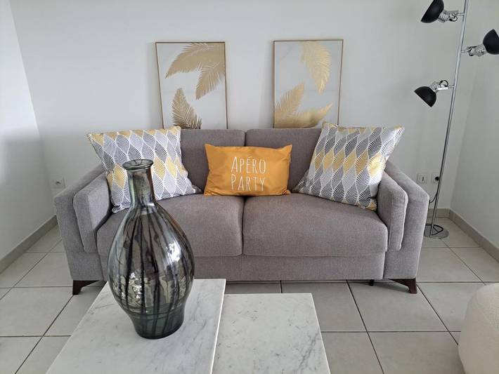 Gîte pour 4 personnes, avec vue et terrasse dans Anse Mabouyas - 2