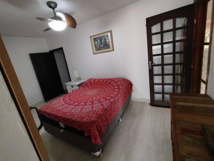 Casas e apartamentos de temporada para 2 pessoas, com jardim em Guaratuba