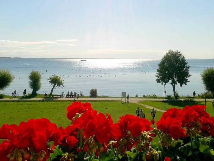 Hotel für 2 Personen, mit Garten und Balkon sowie Seeblick in Klink - 2