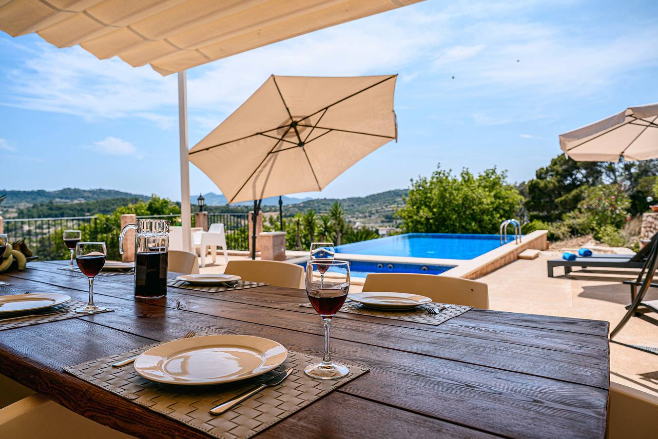 Schönes Ferienhaus "Son Llodra" mit Bergblick, Pool, Terrasse und Wlan in Manacor, Mallorca Osten