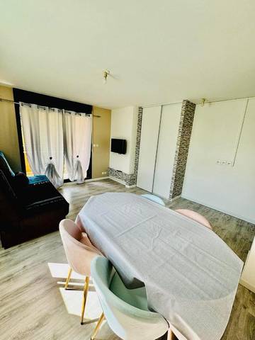 Gîte pour 2 personnes, avec balcon dans Le Quatorzieme