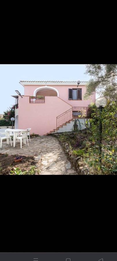 Casa vacanza per 4 persone, con giardino e panorama, con animali domestici - 1