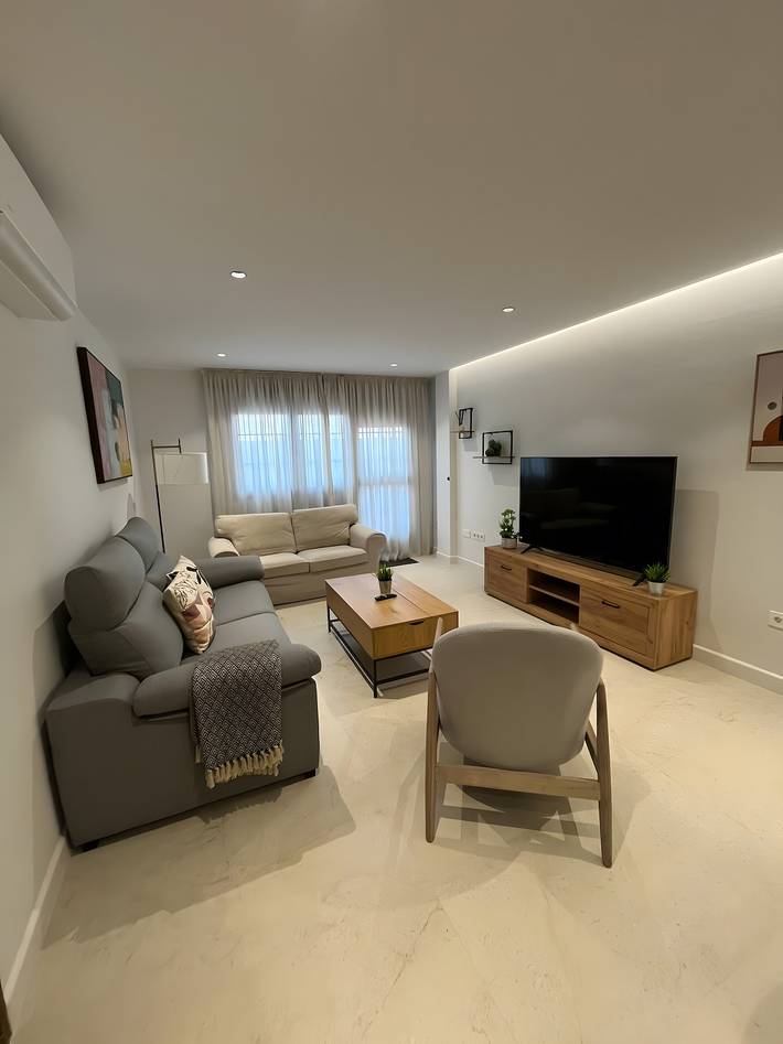 Apartamento entero, Apartamento 'La Mina' con Terraza, Wi-Fi y Aire Acondicionado in Ronda, Provincia de Málaga