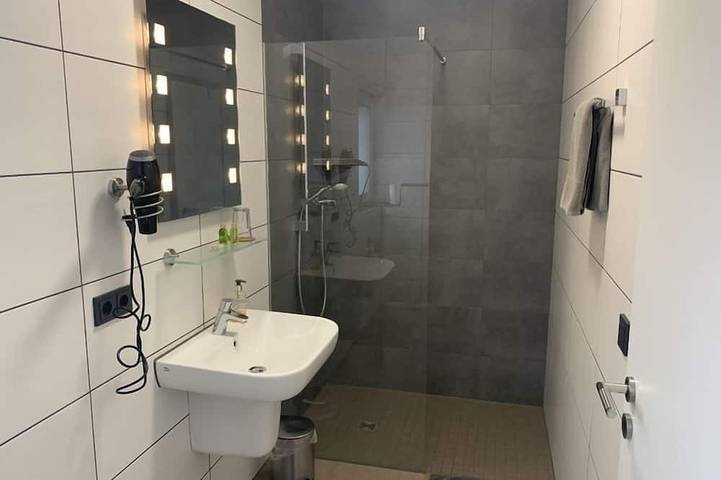 Ganze Wohnung, Einzelzimmer für 1 Gast mit 21m² in Neuenkirchen-Vörden in Neuenkirchen-Vörden, Oldenburger Münsterland