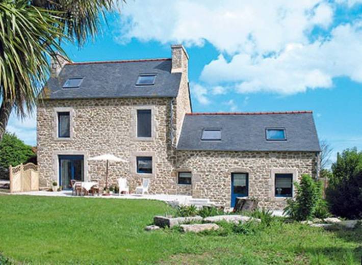 Gîte pour 6 personnes, avec terrasse et jardin - 1