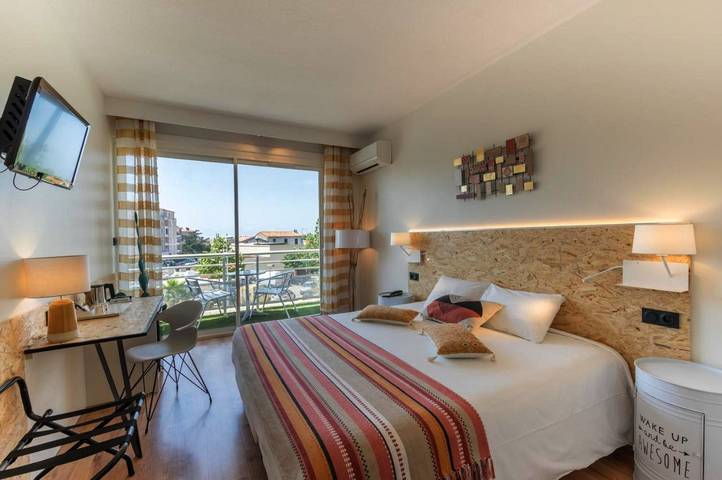 Hôtel pour 2 personnes, avec balcon