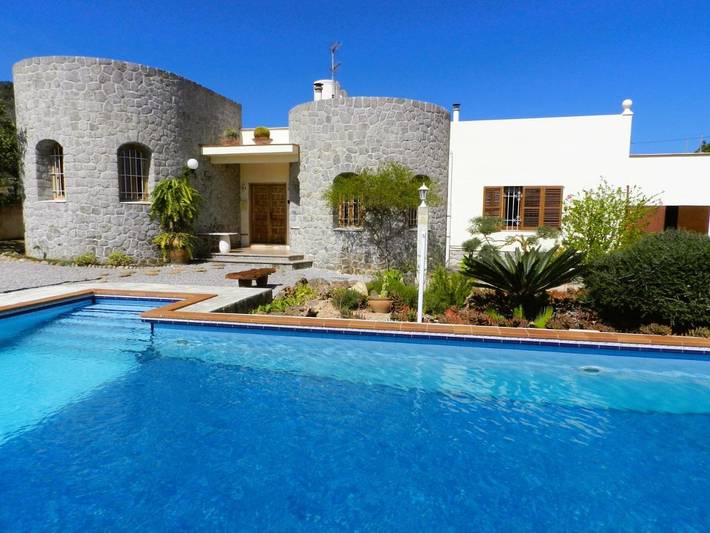 Casa rural para 8 personas, con Terraza y Jardín además de Piscina y Vistas en San Rafael de Sa Creu