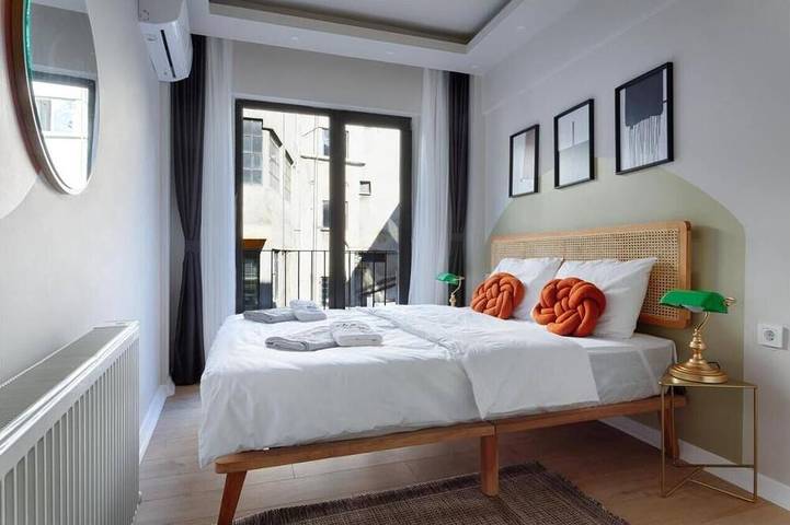 Apartamento entero, Air-conditioned, WiFi, 1 bedroom and 1 living room apartment in Galata. in Beyoğlu, Estambul