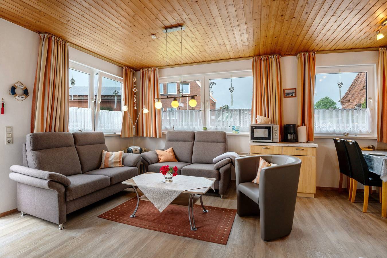 Ferienhaus 'Ferienhaus Landhaus Loose' mit privater Terrasse, privatem Garten und Wlan in Bliesdorf, Schashagen