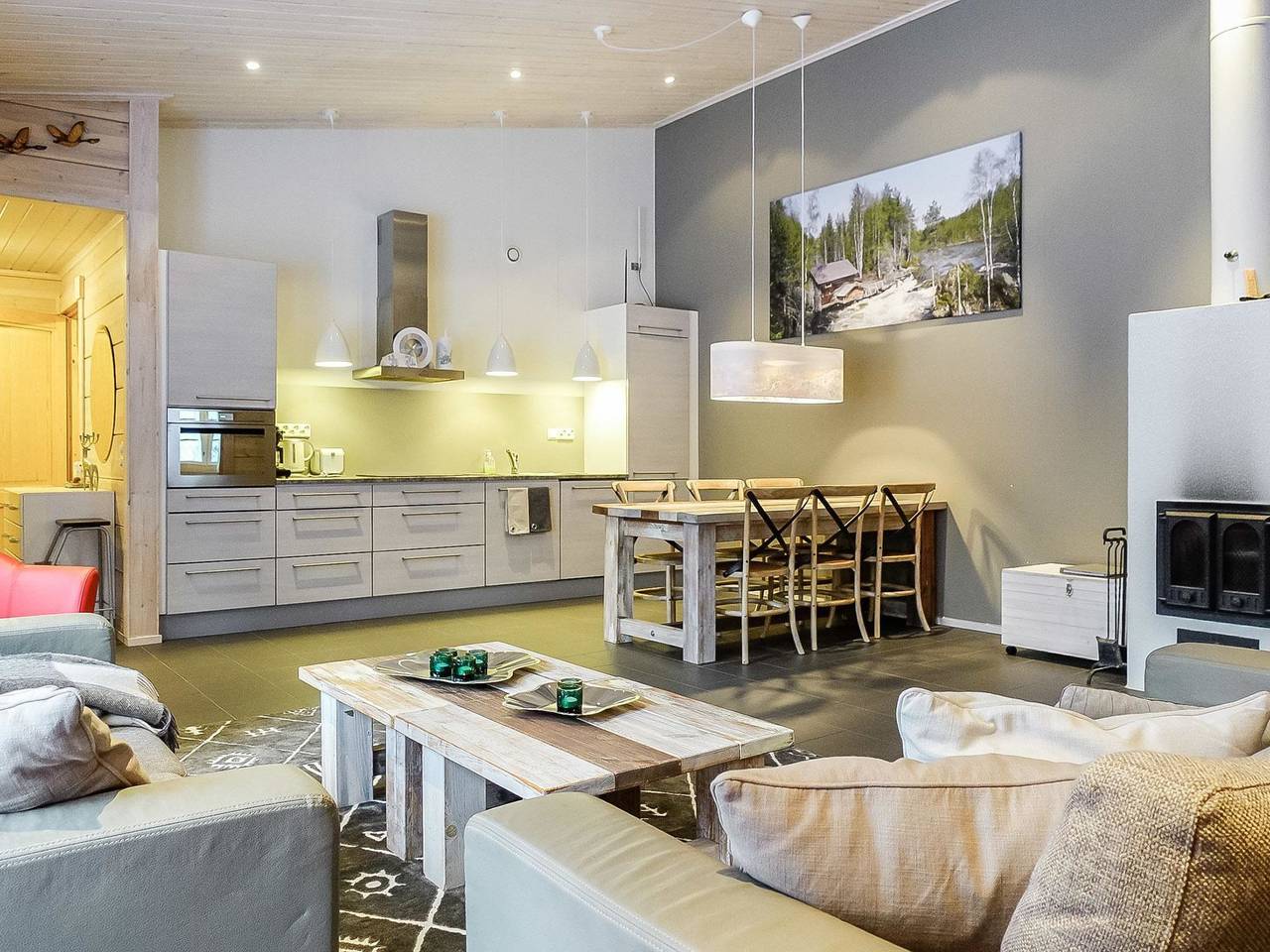 Sallan panparkstie 14 b in Sallatunturi, Lappland