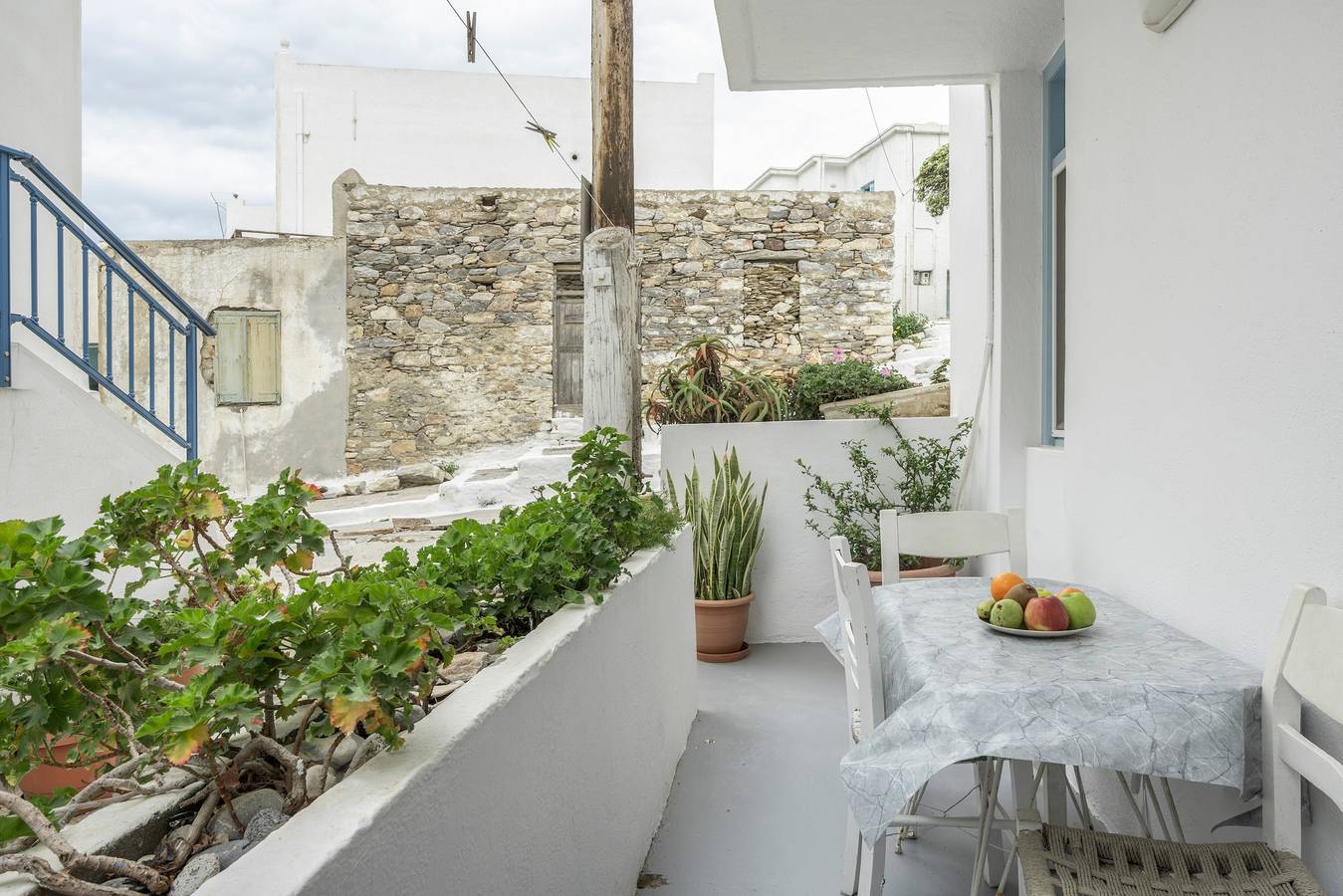 Appartement entier, Appartement « Rez-de-chaussée » avec balcon, Wi-Fi et climatisation in Katapola, Amorgos
