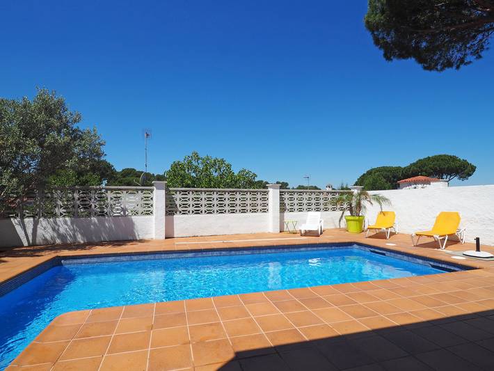 Casa de vacaciones para 5 personas, con terraza y jardín - 1