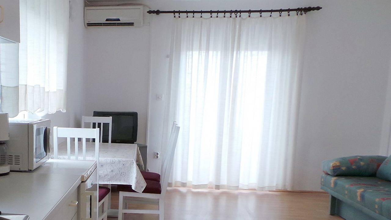 Ganze Ferienwohnung, Ferienwohnung für 2 Personen (36 m²) in Ljubač in Ljubac, Zadar