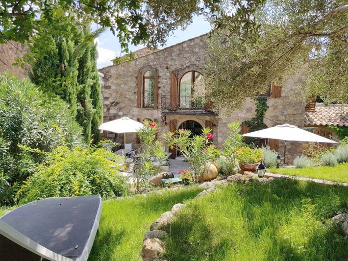 Gästehaus für 4 Personen, mit Balkon und Terrasse sowie Garten und Pool in Les Arcs (Provence-Alpes-Côte d'Azur)