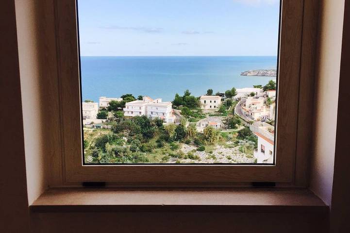 Appartamento intero, Dimora Mariadina Grand View: 260 mq di Luce, Terrazza sul Mare e Posti Auto. in Peschici, Peschici e dintorni