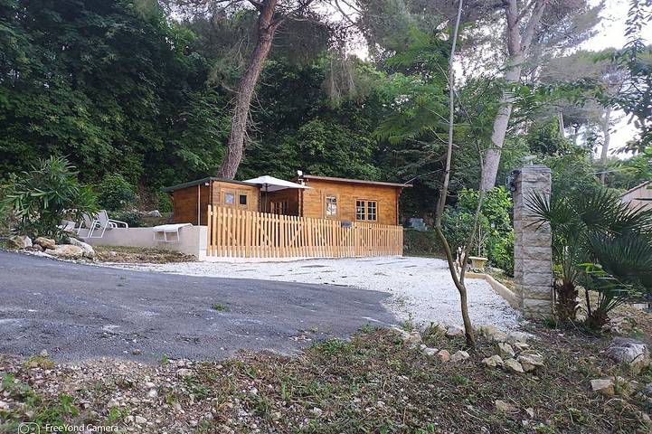 Ferienhaus für 6 Personen, mit Garten und Pool sowie Terrasse in Nizza