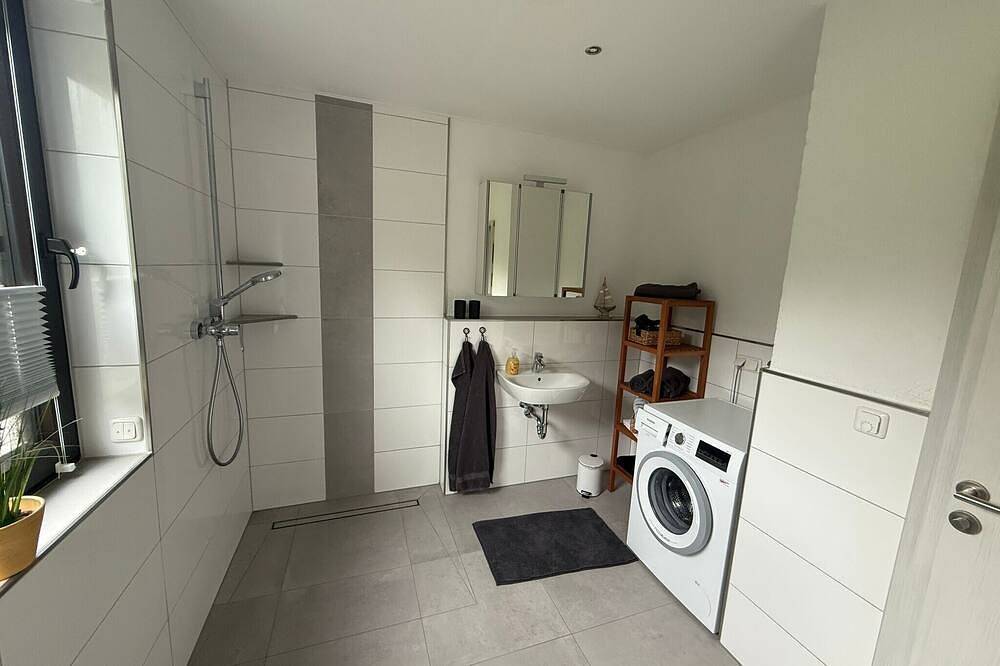Ganze Wohnung, Apartment „Im Land der 1000 Berge“ mit privater Terrasse und Wlan in Neuenrade, Märkischer Kreis